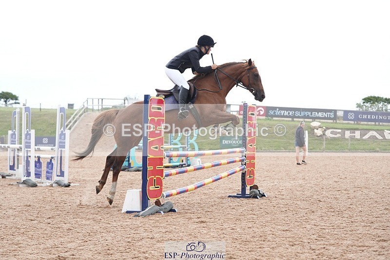 260901-175425-00385 - 90cm Classes