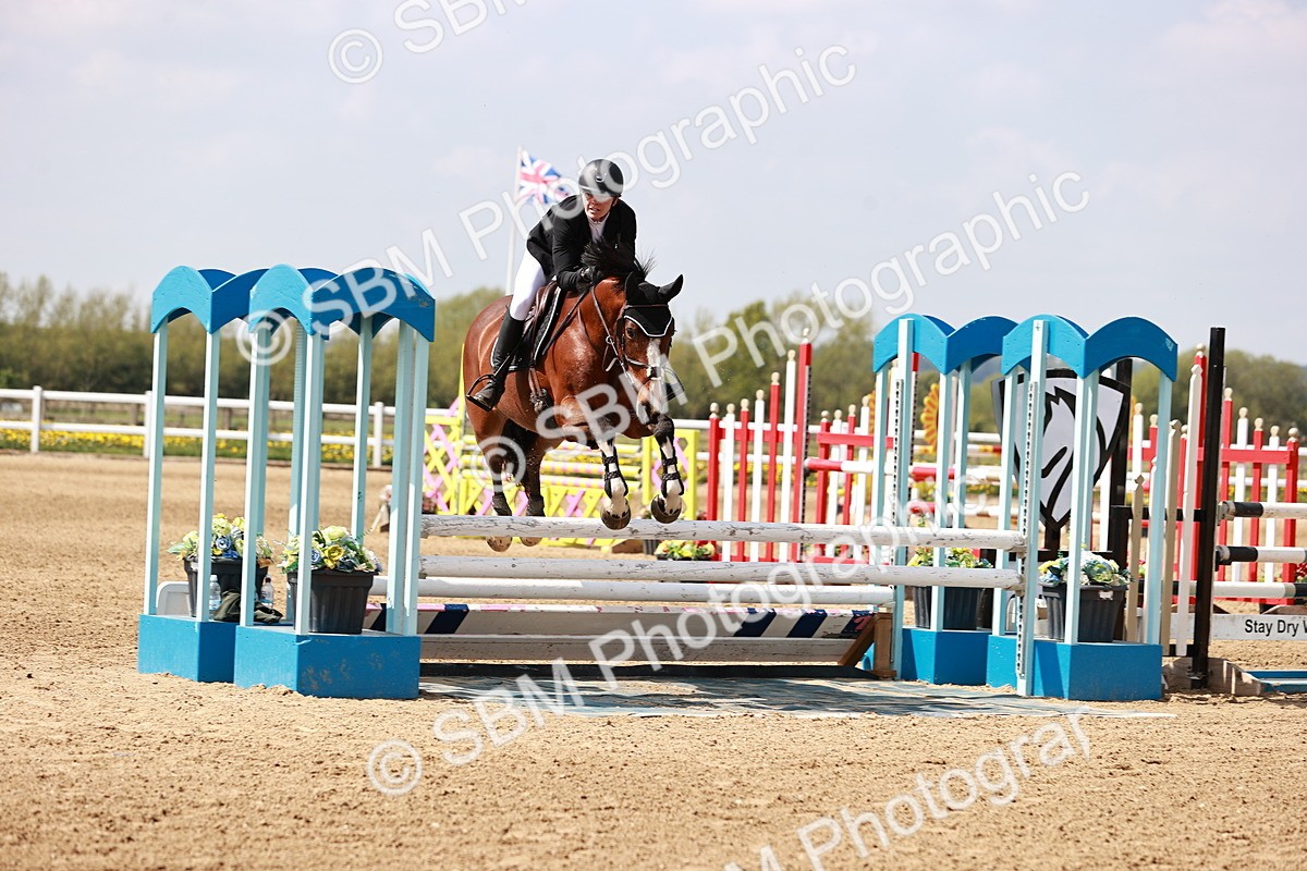  - Class 24 - Senior Newcomers - 1.10m