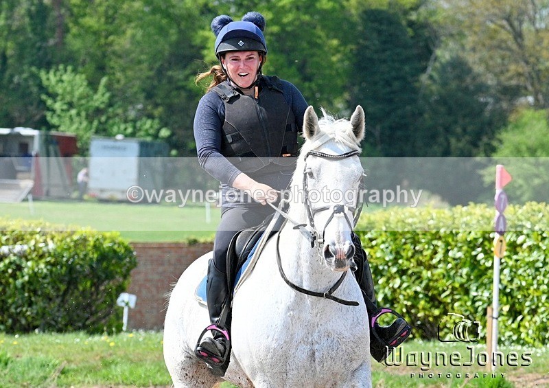 WJ7_7164 - The stables at Tweseldown 27-04-25