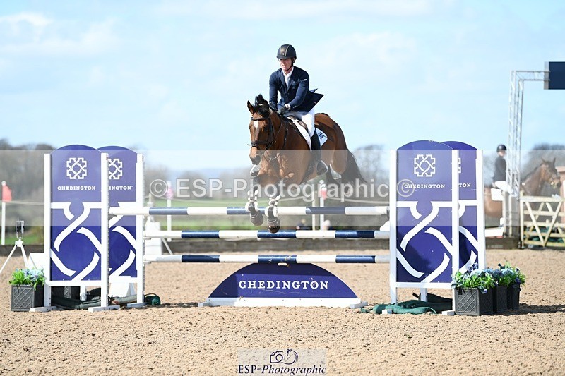 250328-121727-00925 - Cls 3 Snr Foxhunter