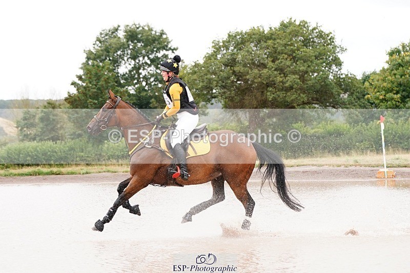 250803A-125652-13152 - M-565-Aimee.Bickley-LA.BASS