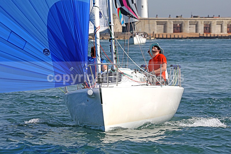 190629 JUNO GBR109 D43A1660 1 - ROUND THE ISLAND RACE 2019