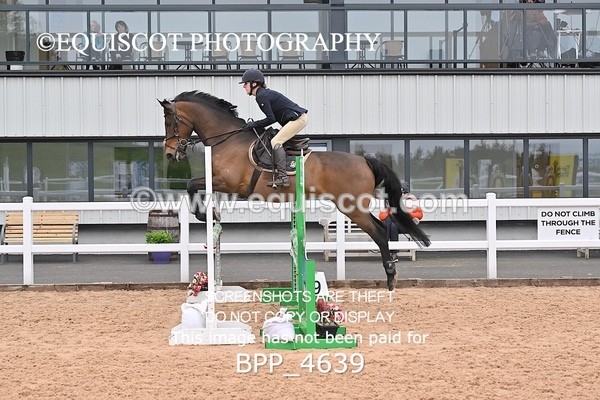 BPP_4639 - CLASS 20 SUN British Novice/90cms Open
