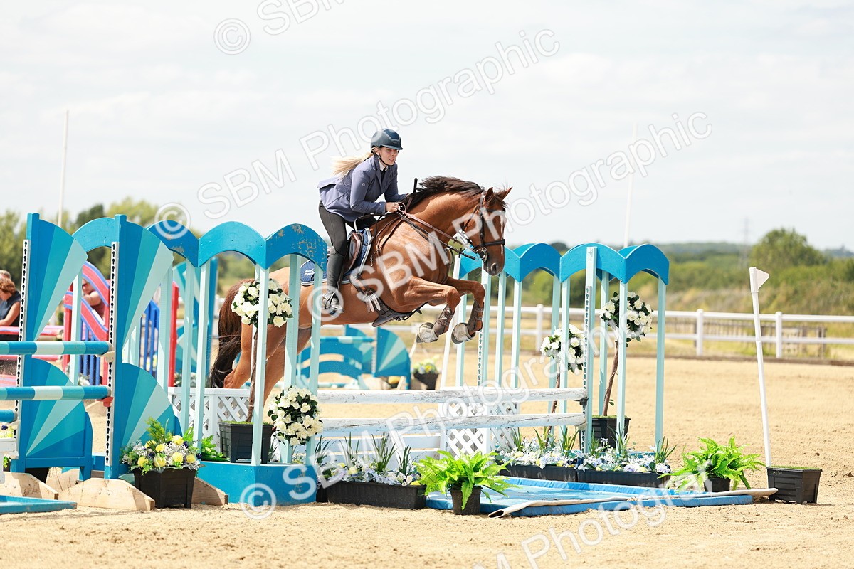 SBM_007636 - Class 3 - Senior Newcomers - 1.10m Open