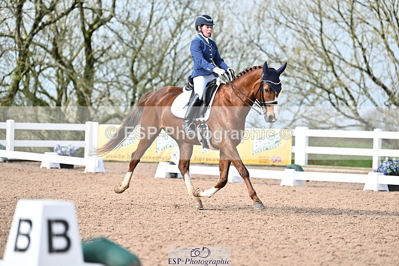 240218A-130320-07519 - 129-Caroline.Baker-Phenomenon.I