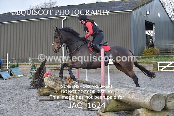 JAC_1624 - 70cm Snr Open, National AE Qualifier