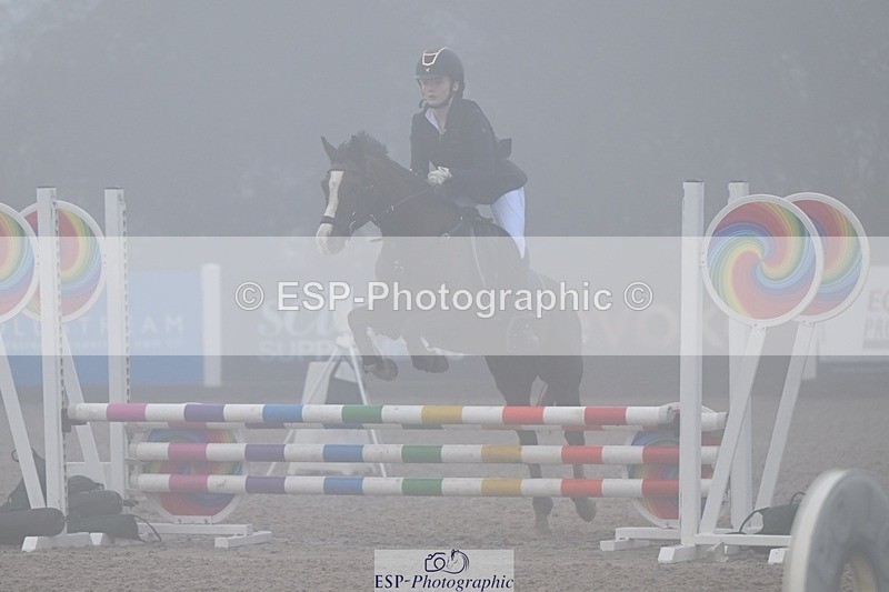 251115-094624-00035 - Cls 3 Pony Intro 70cm