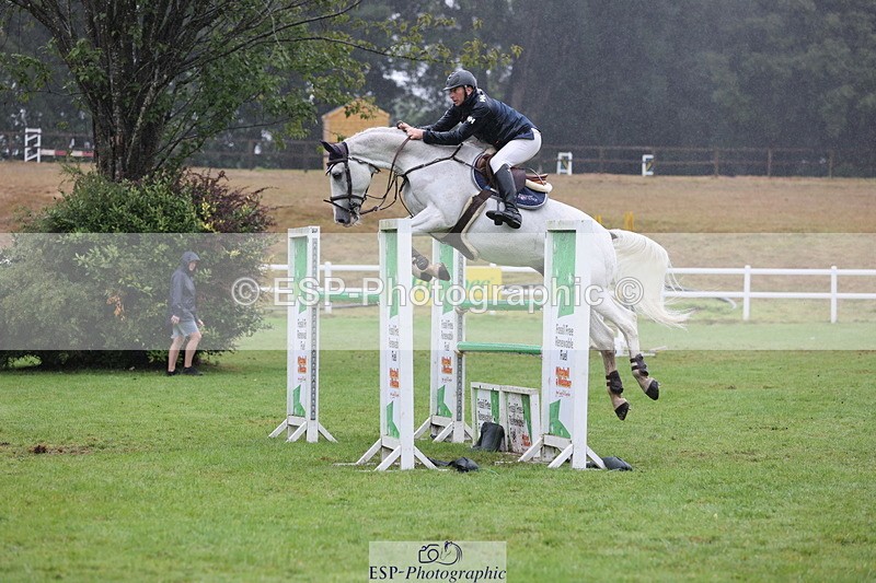 250830A-171756-08127 - Cls 18 National 1.30m and 1.40m