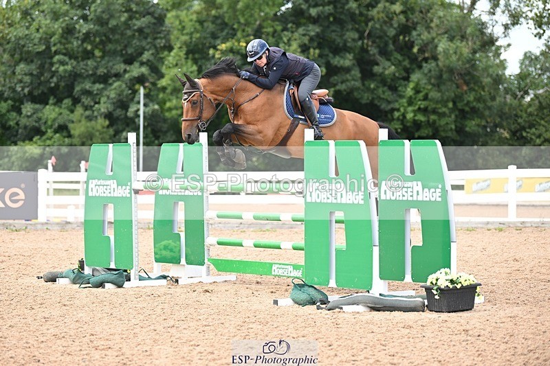 250723-155603-01267 - Cls 6 Foxhunter and 1.20m