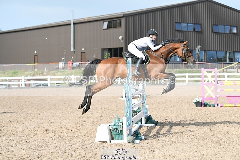 250725-170830-04102 - Cls 10 1.05m Amateur Quali