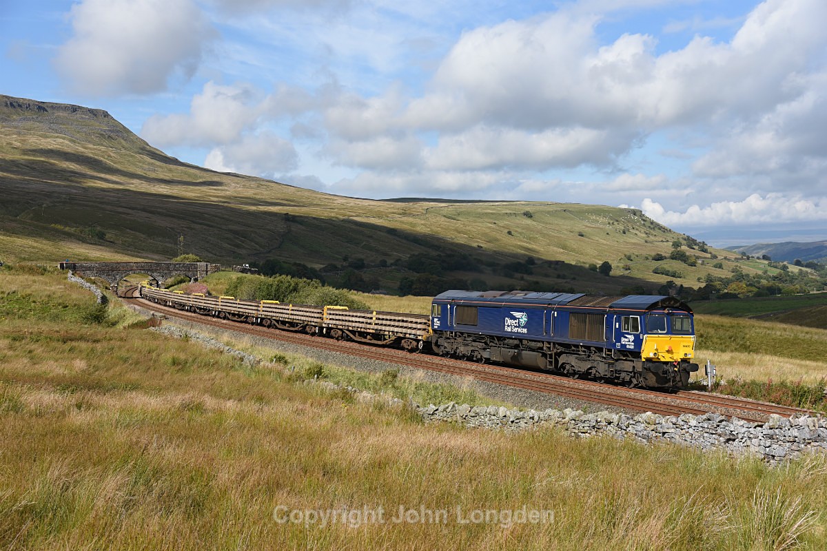 JL - 19.9.17 66430 6K05 Carlisle - Crewe, Ais Gill - Ais Gill (road bridge southbound)