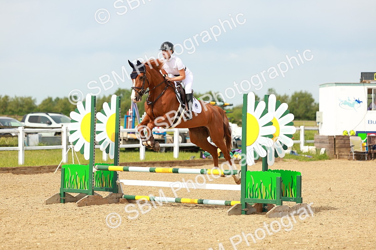 SBM_000330 - Class 1 - Clear Round