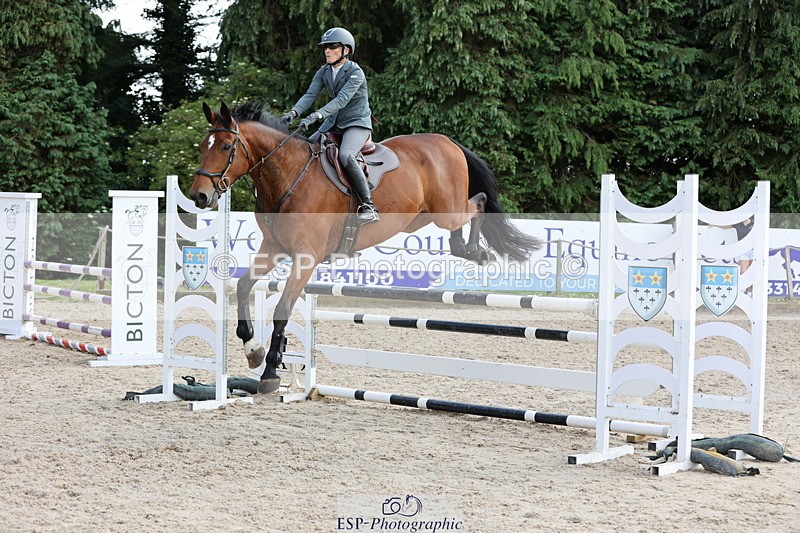 250614A-161805-08261 - Cls 30 1.05m Amateur Q and Open