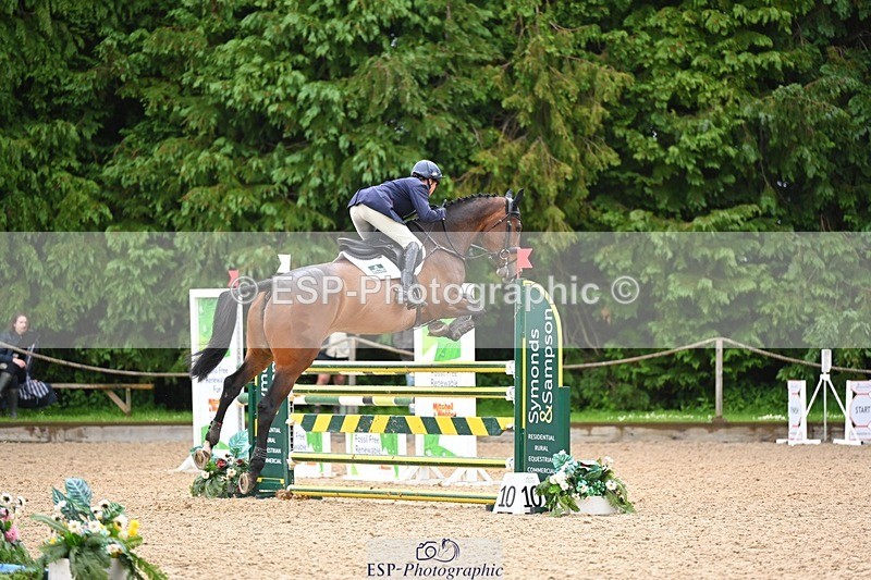 240526-145421-24811 - 222-KILCANNON_SENSATION-Harry_Meade