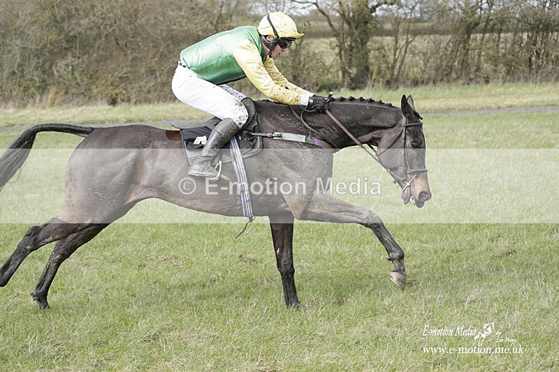 PtP 180323 521 - Shelfield Park Races with Croome & West Warwickshire Hunt  18/03/23