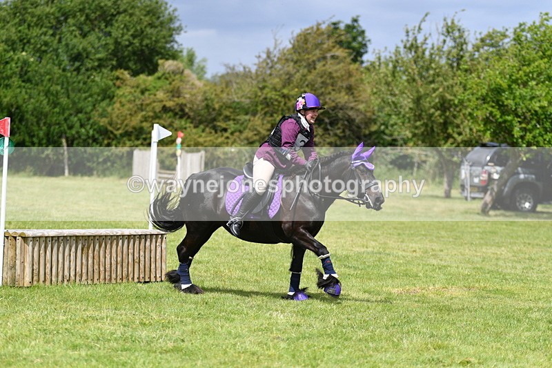 WJ5_3232 - Class 4 60cm