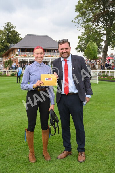 yr20082021r1-37 - Race 1 1.50pm Sky Bet Stakes
