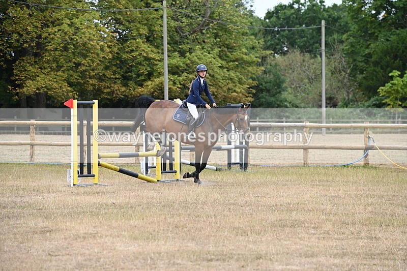 WJ6_0817 - Class 14 Intermediate Jumping 75cm