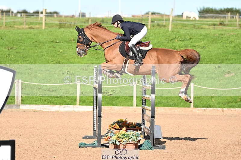 240913A-160028-05129 - Cls 18 National 1.40m Open