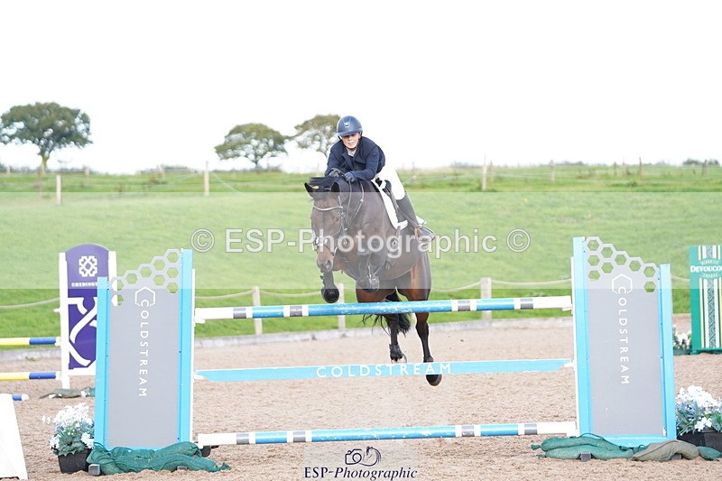 241005A-170916-05275 - SAT Cls 13 Nat 1.30m & 1.40m