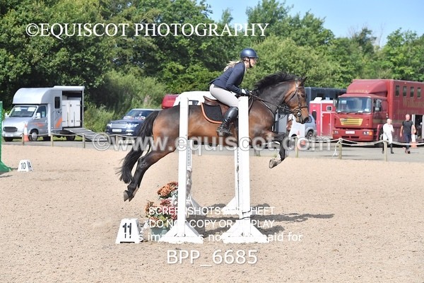 BPP_6685 - CLASS 3 Senior BritiNovice/ 90cm Open