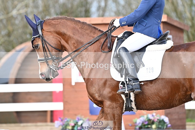 240218A-130014-07502 - 129-Caroline.Baker-Phenomenon.I