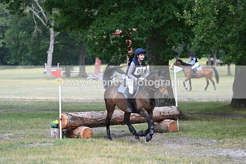 WJ7_8870 - Time 10:45 to 11:03