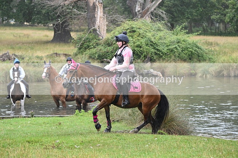 WJ7_8842 - Time at Water 11:53 to 12:23