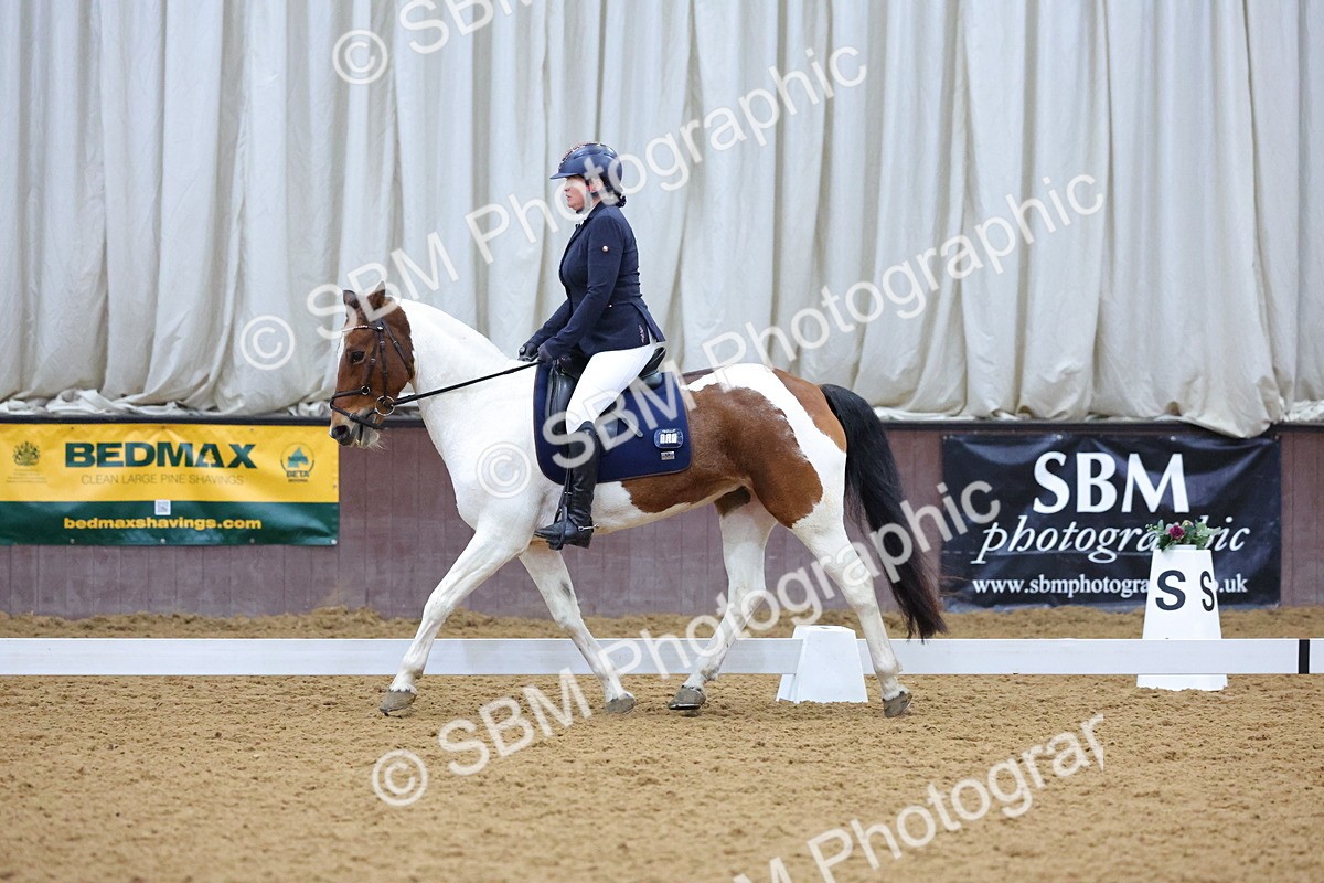 SBM_000836 - Novice