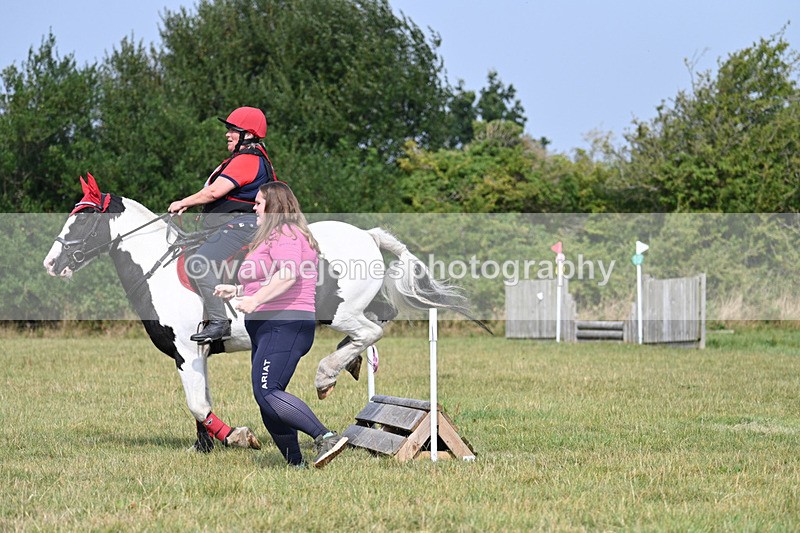 WJ7_6108 - 40cm XC Time 10:57 to 11:30