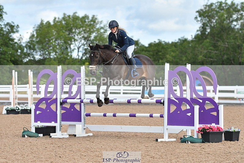 240727A-101546-03371 - Cls 20 Snr British Novice and 90cm Open