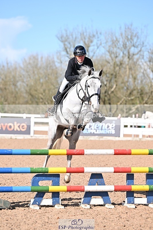 260314-140054-03479 - Cls 24 1.05m Amateur Quali