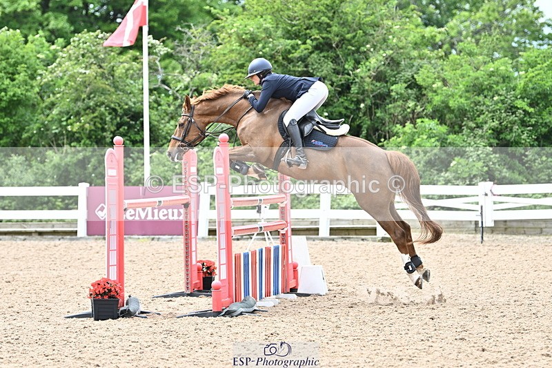 240523A-131839-01934 - Cls 4 Snr 1.20m Open