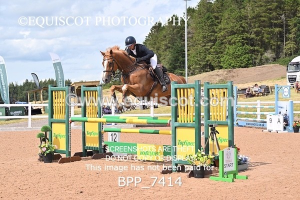 BPP_7414 - CLASS 15 FRI Senior 1.05m Open