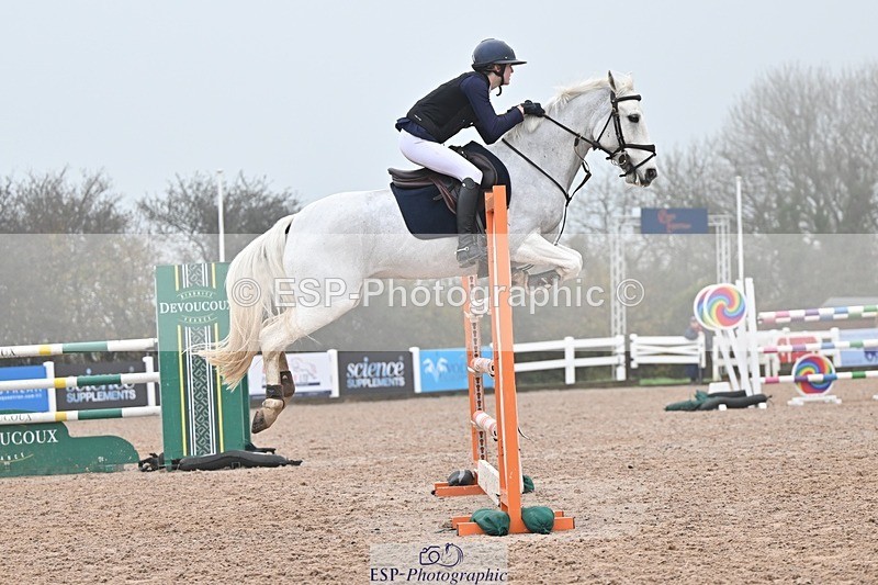 251115-131648-00915 - Cls 14+15 Junior 1.20m and 148cm