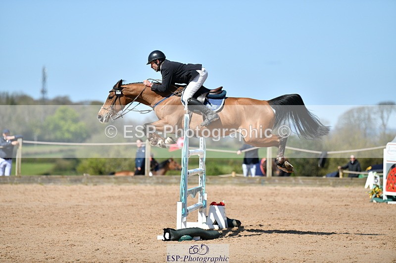 240420A-115756-10827 - Cls 3, 2 Star Small Tour 1.30m