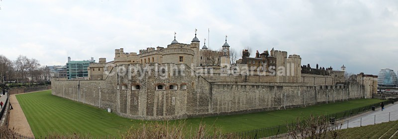 Tower Of LOndon Panorama - Panoramic Views