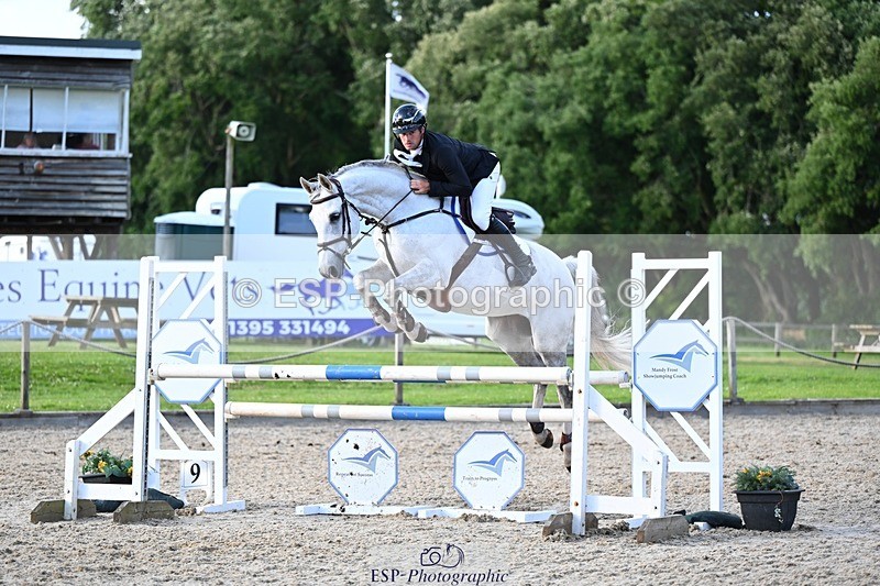 240706-192035-17854 - Cls 39 1.05m Amateur Quali and Open