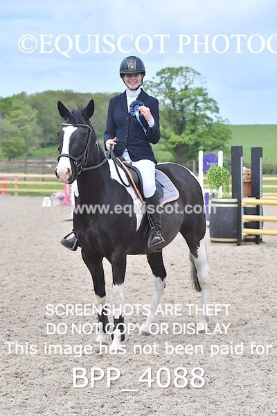 BPP_4088 - CLASS 4 Senior BritiNovice/ 90cm Open