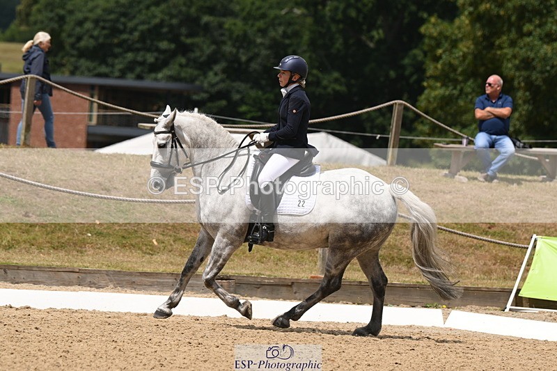 250720A-123304-10352 - 022-Vanessa.Capps-Catch.the.Moment