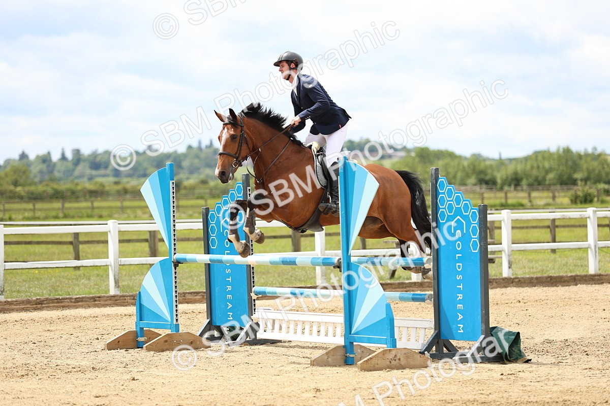 SBM_000865 - Class 3 - Senior Discovery - 1.00m