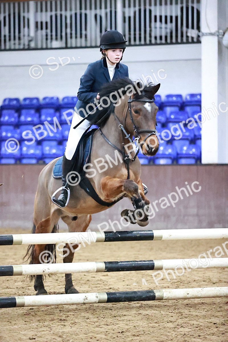 SBM_000143 - Class 1 - Pony Intro 70cm