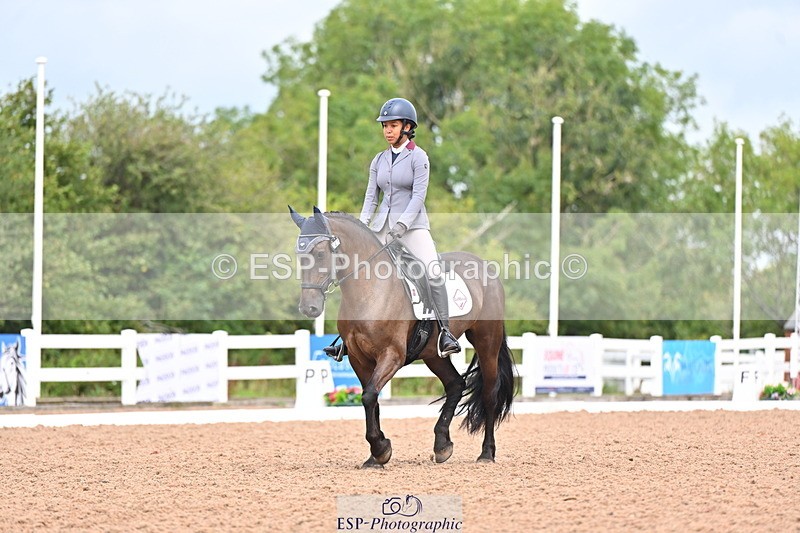 240817A-114719-08134 - 247-Maddie.Caunt-Desach.Cinderella