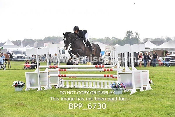 BPP_6730 - CLASS 2 RHS Classic Champ Qual (1.20m)