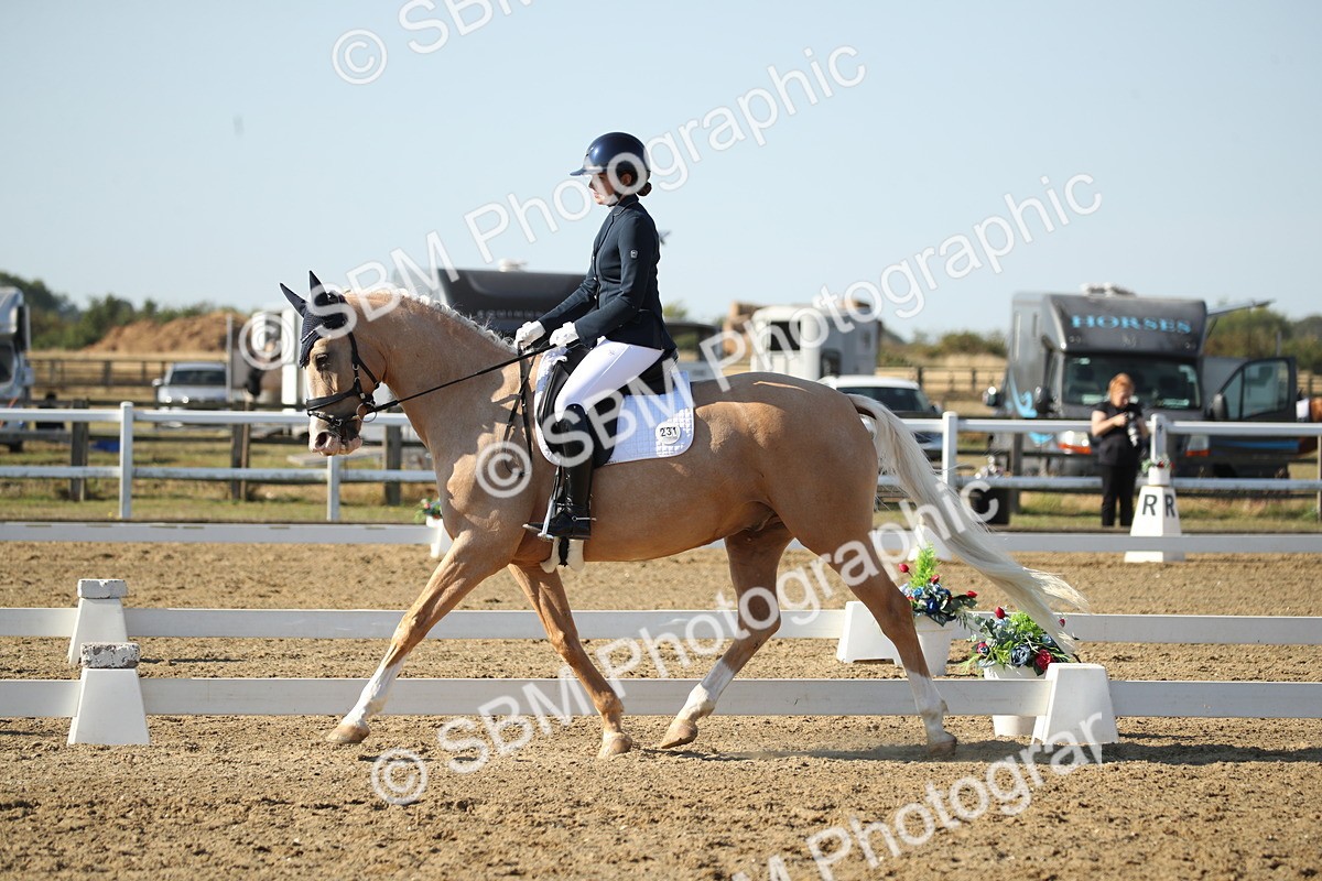 SBM_004543 - Class 11 - Novice 5 - 9.0010.03