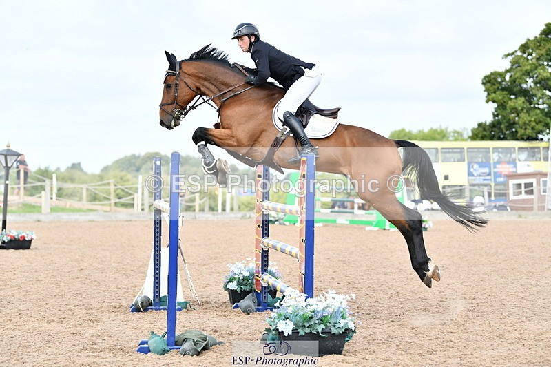 240915A-104537-09226 - Cls 26 National 1.30m Open