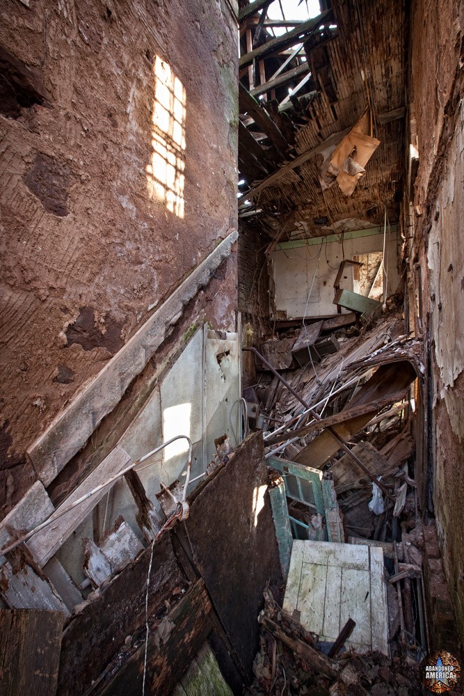 - Old Essex County Prison