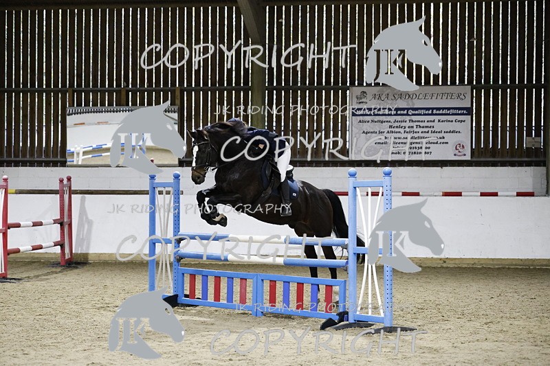 _T0A3716 - 1M Clear Round