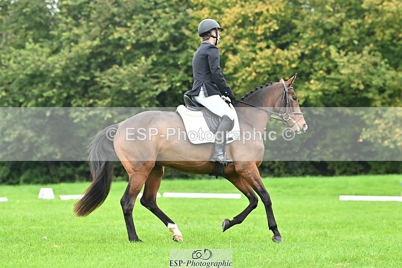 241024-133347-04144 - 327-Daniel.Hockey-JANE.CAMILLE