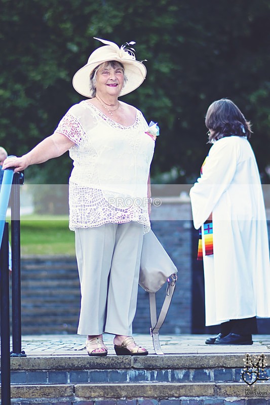 Phil  Carrie Previews Millie Loves Louis Photography 27 - Weddings